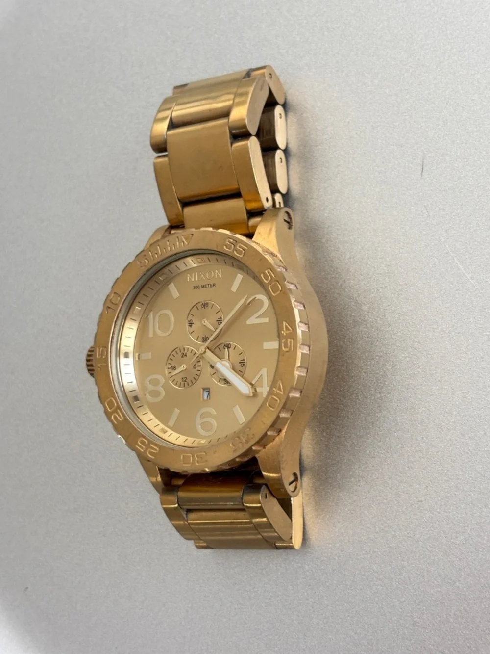 Nixon model 51